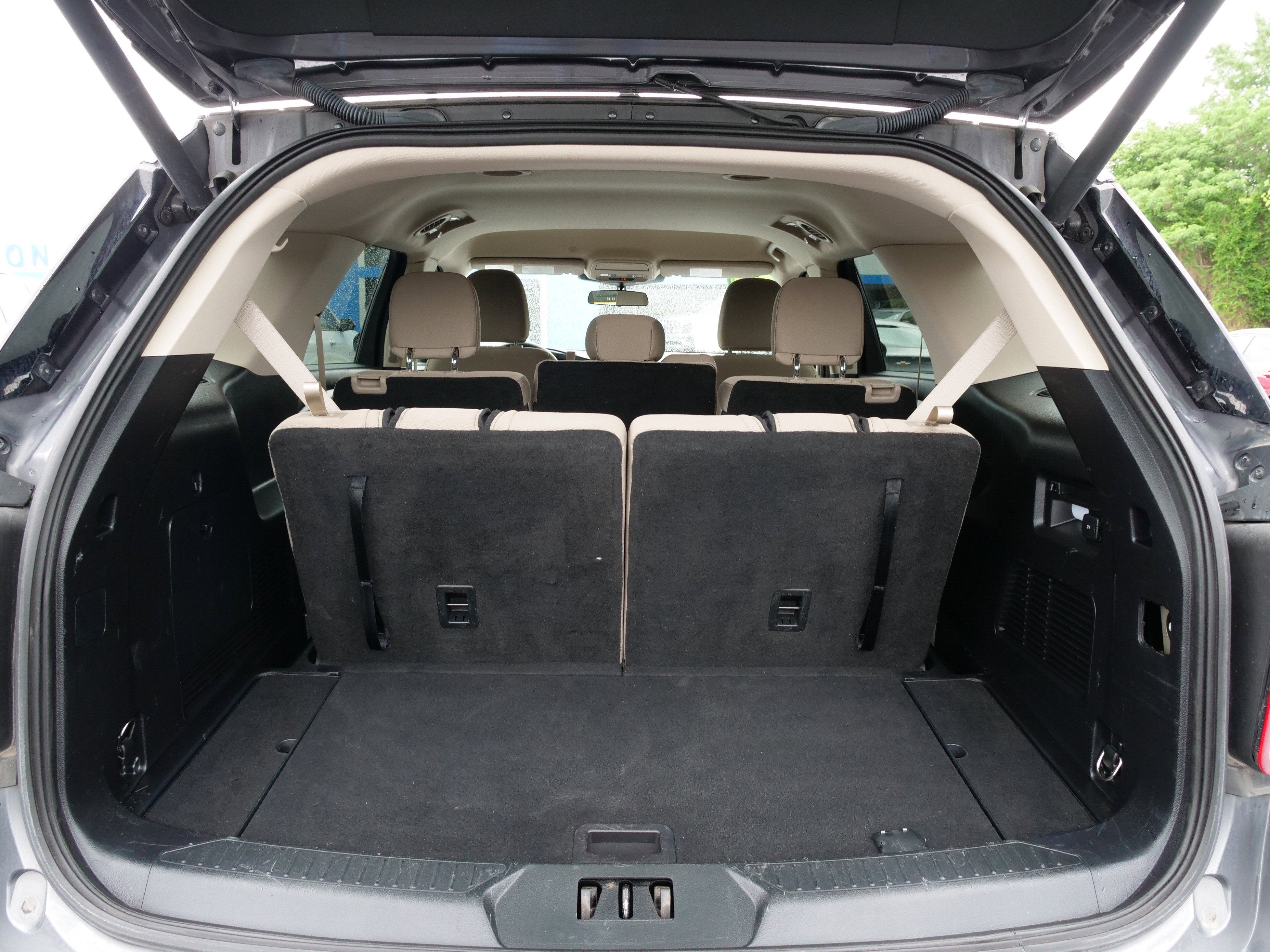 2021 Ford Explorer Base
