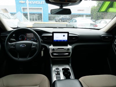 2021 Ford Explorer Base