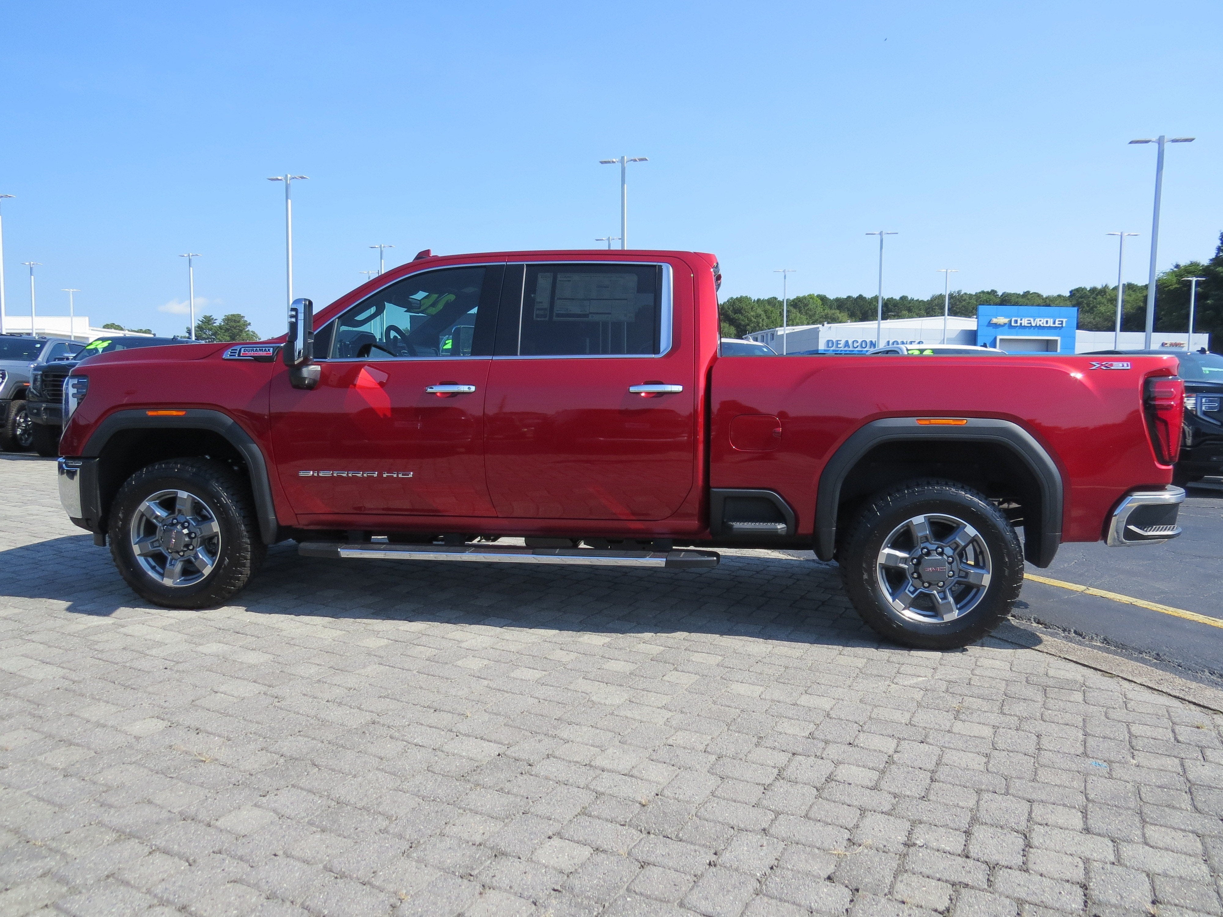 2026 GMC Sierra 2500 HD SLT