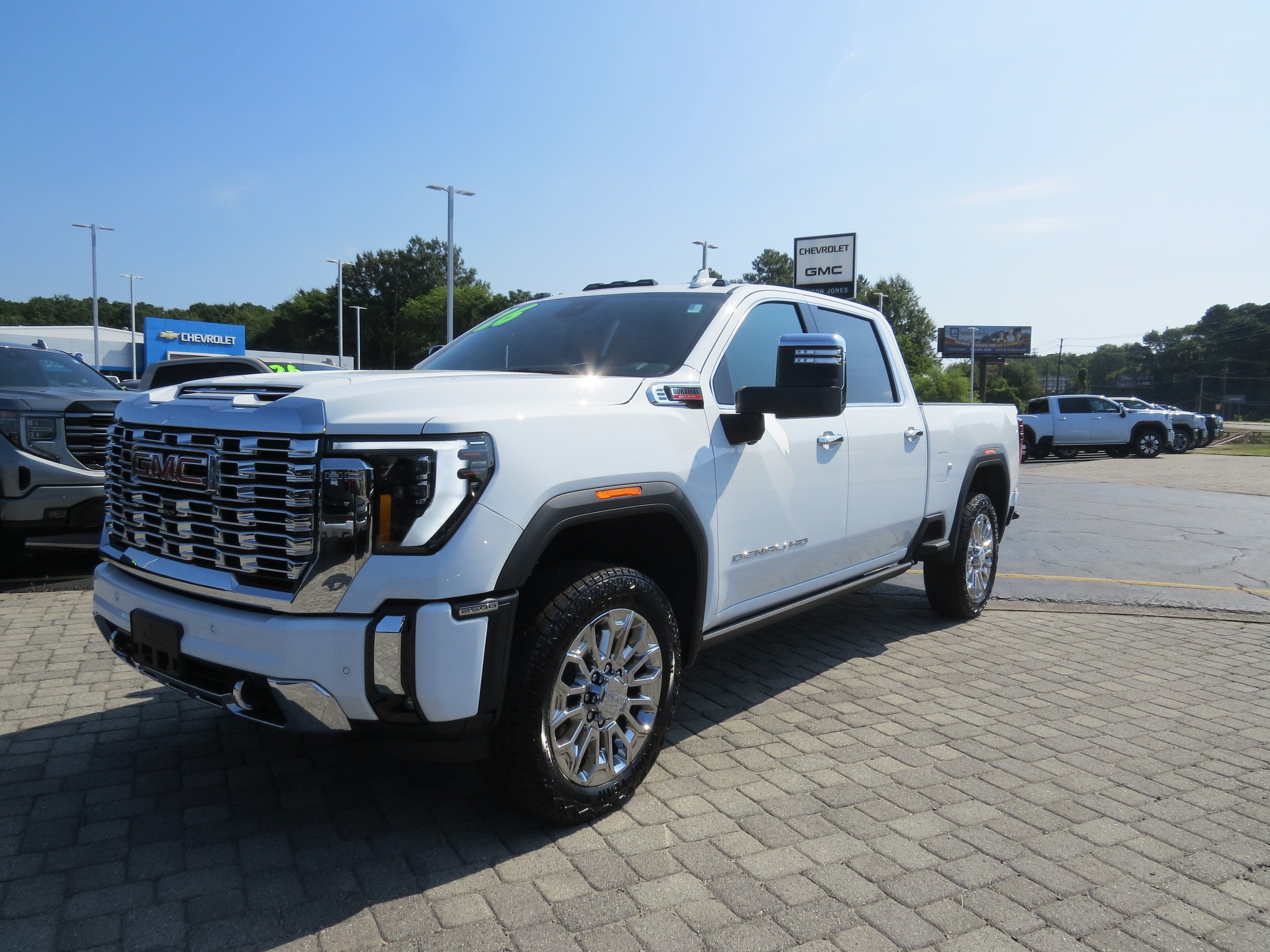 2026 GMC Sierra 2500 HD Denali