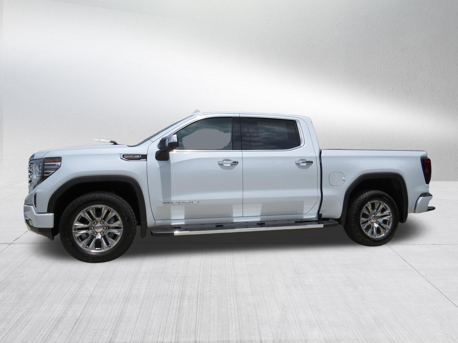 2026 GMC Sierra 1500 Denali - Photo 5