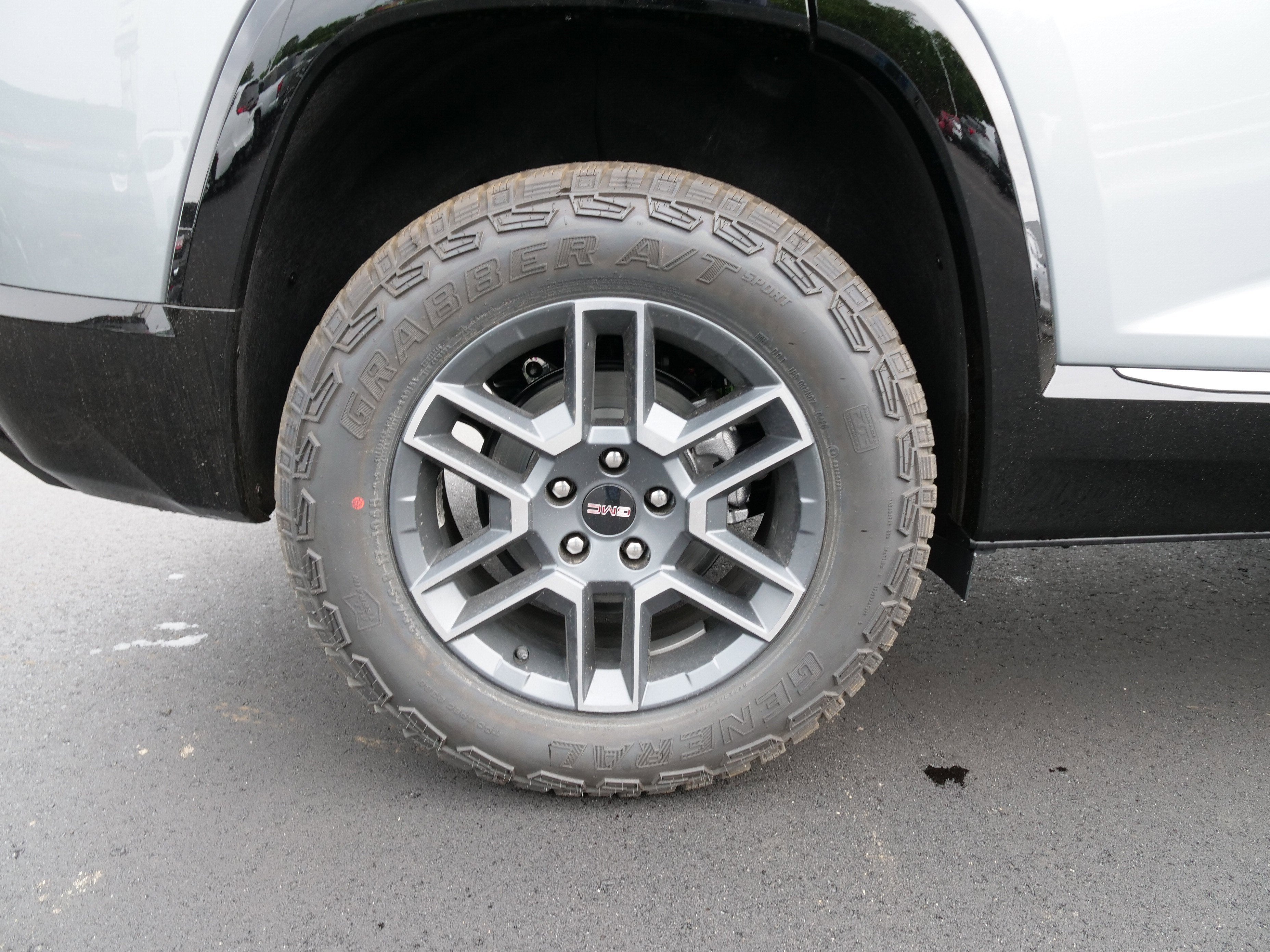 2026 GMC Terrain AT4