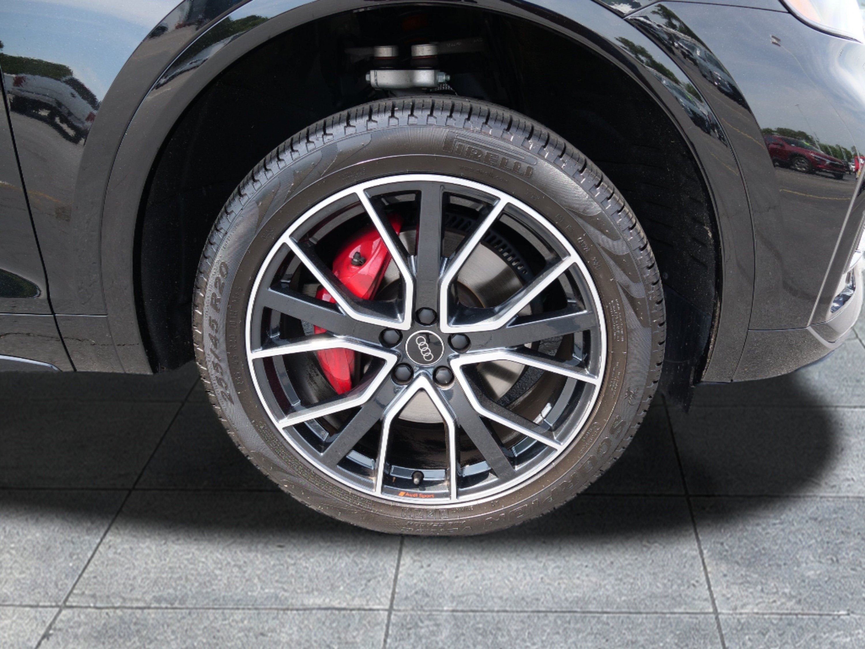 2025 Audi SQ5 Premium Plus