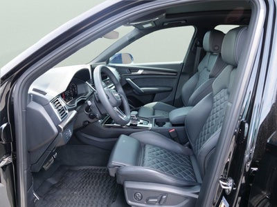 2025 Audi SQ5 Premium Plus