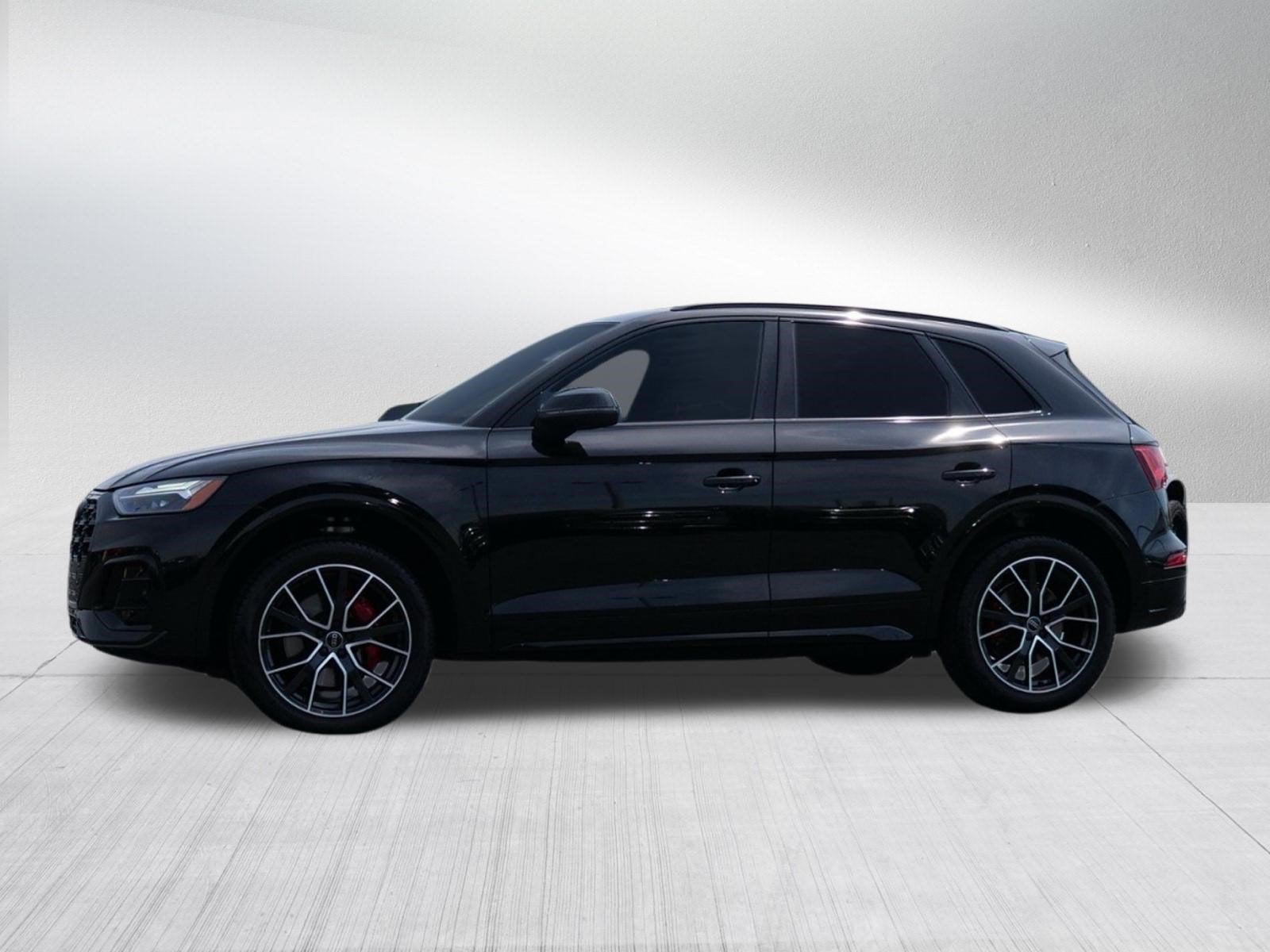 2025 Audi SQ5 Premium Plus