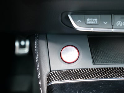 2025 Audi SQ5 Premium Plus