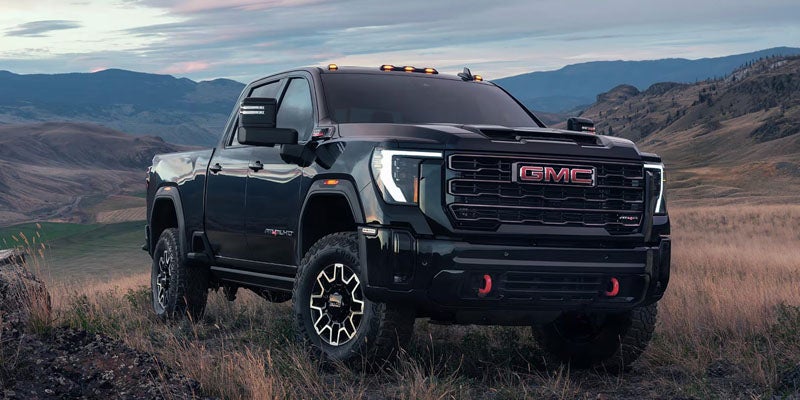2026 GMC Sierra 2500HD towing a trailer Kinston, NC